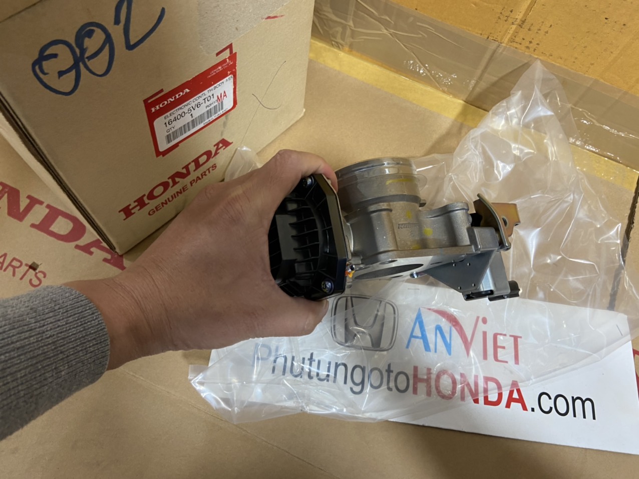 Cụm cổ ga xe Honda BRIO